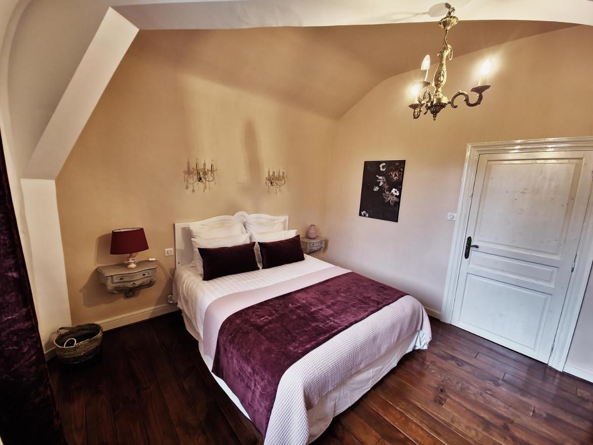 Manoir Le Coutureau Maisons D'Hotes Rouffignac-de-Sigoules ภายนอก รูปภาพ